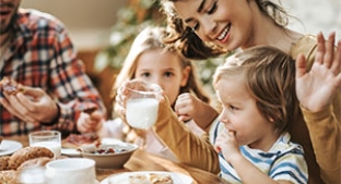 family meal tile